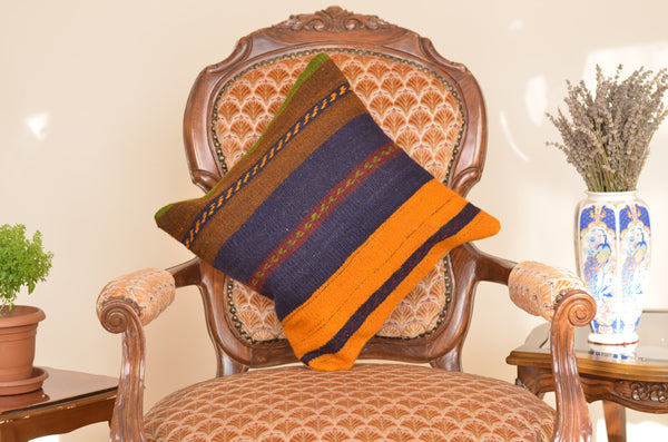 16 x 16 Handmade Decorative  Pillow, %100 Wool, 664926