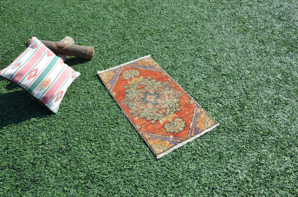 Handmade Turkish Vintage small area rug doormat for home decor, bathroom rug, area oushak rug bathroom mat kitchen kilim rug, rug 2,7X1,4, 665118