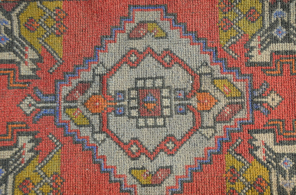Vintage Handmade Turkish small area rug doormat for home decor, bathroom rug, area oushak rug bathroom mat kitchen kilim rug, rug 3,1X1,6, 665122