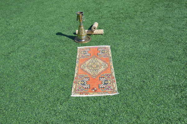 Natural Turkish Vintage small area rug doormat for home decor, bathroom rug, area oushak rug bathroom mat kitchen rug kilim rug, rug 3,1X1,5, 665131