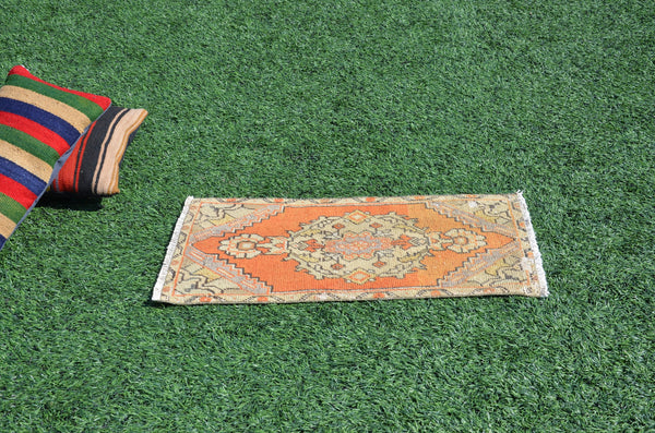 Turkish Handmade Vintage small area rug doormat for home decor, bathroom rug, area oushak rug bathroom mat kitchen kilim rug, rug 2,9X1,4, 665134