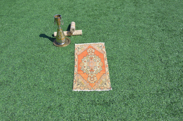Natural Turkish Vintage small area rug doormat for home decor, bathroom rug, area oushak rug bathroom mat kitchen rug kilim rug, rug 2,8X1,4, 665139