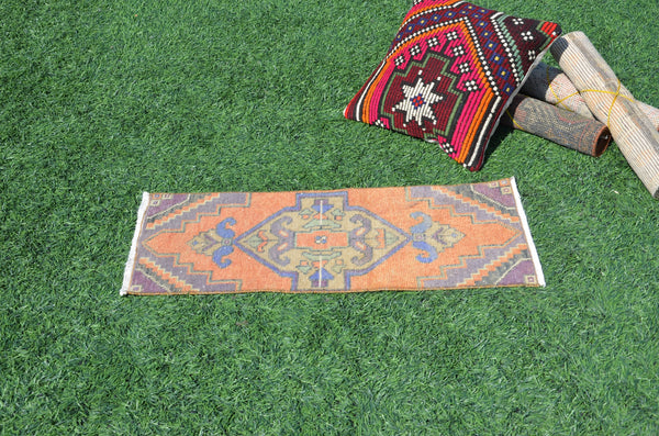Unique Turkish Vintage small area rug doormat for home decor, bathroom rug, area oushak rug bathroom mat kitchen rug  kilim rug, rug 2,7X1,1, 665155