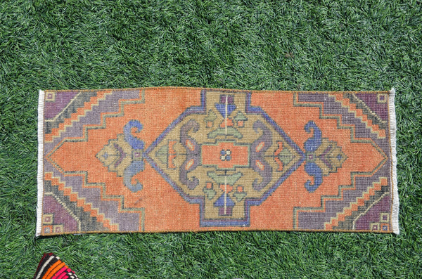 Unique Turkish Vintage small area rug doormat for home decor, bathroom rug, area oushak rug bathroom mat kitchen rug  kilim rug, rug 2,7X1,1, 665155