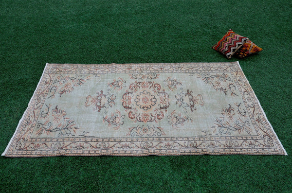 Handknotted Turkish large Vintage rug for home decor, oversize rug, area rug oushak rug boho rug bedroom kitchen rug  kilim rug, rugs 5x9, 665387