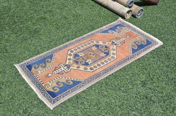 Handmade Turkish Vintage small area rug doormat for home decor, bathroom rug, area oushak rug bathroom mat kitchen kilim rug, rug 3.9x1.9, 665433