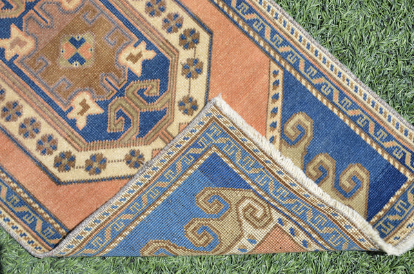 Handmade Turkish Vintage small area rug doormat for home decor, bathroom rug, area oushak rug bathroom mat kitchen kilim rug, rug 3.9x1.9, 665433