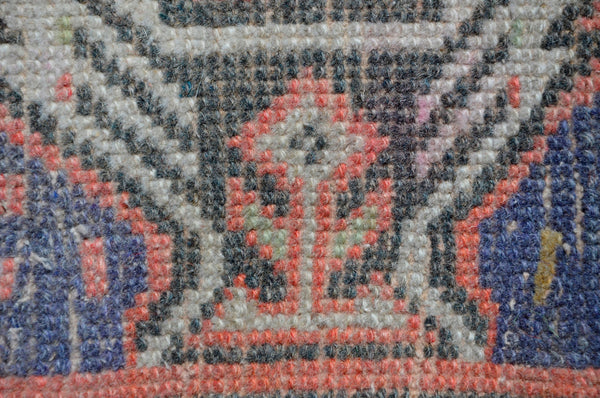 Unique Turkish Vintage small area rug doormat for home decor, bathroom rug, area oushak rug bathroom mat kitchen rug  kilim rug, rug 3,2X1,6, 665482