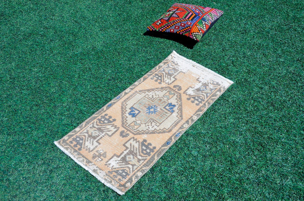 Handmade Turkish Vintage small area rug doormat for home decor, bathroom rug, area oushak rug bathroom mat kitchen kilim rug, rug 3,1X1,6, 665537