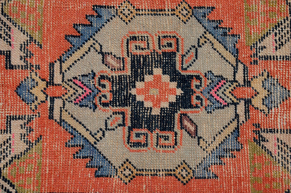 Unique Turkish Vintage small area rug doormat for home decor, bathroom rug, area oushak rug bathroom mat kitchen rug  kilim rug, rug 3,1X1,5, 665590