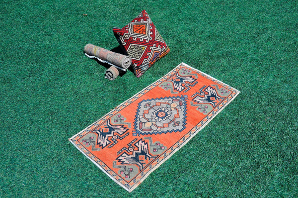 Handmade Turkish Vintage small area rug doormat for home decor, bathroom rug, area oushak rug bathroom mat kitchen kilim rug, rug 3,4X1,8, 665596