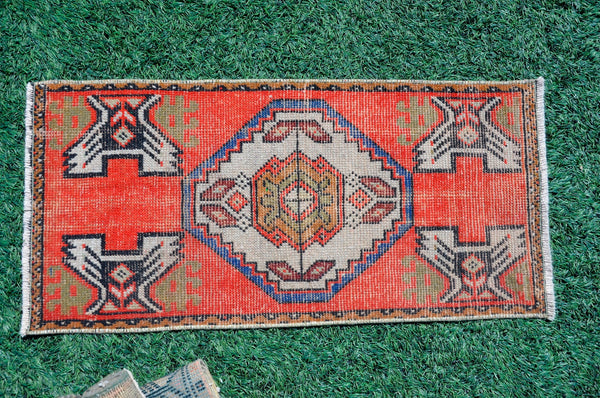 Natural Turkish Vintage small area rug doormat for home decor, bathroom rug, area oushak rug bathroom mat kitchen kilim rug, rug 3.2X1.6, 665633
