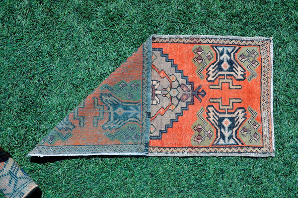 Handmade Turkish Vintage small area rug doormat for home decor, bathroom rug, area oushak rug bathroom mat kitchen kilim rug, rug 2.11x1.6, 665471