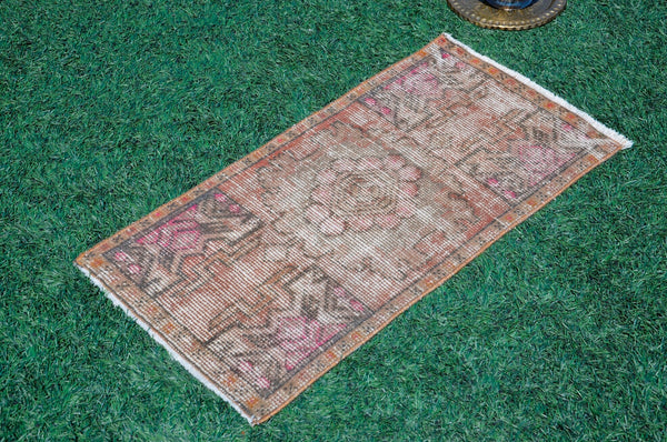 Vintage Handmade Turkish small area rug doormat for home decor, bathroom rug, area oushak rug bathroom mat kitchen kilim rug, rug 3X1.6, 665485