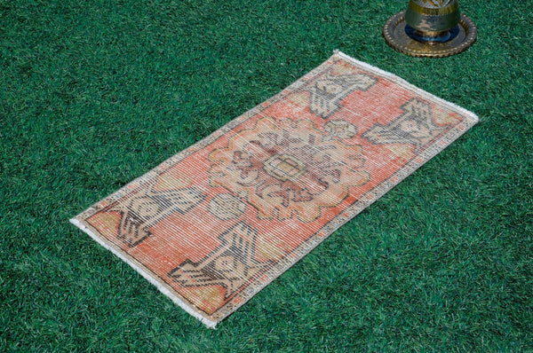 Unique Turkish Vintage small area rug doormat for home decor, bathroom rug, area oushak rug bathroom mat kitchen rug kilim rug, rug 3X1.7, 665495