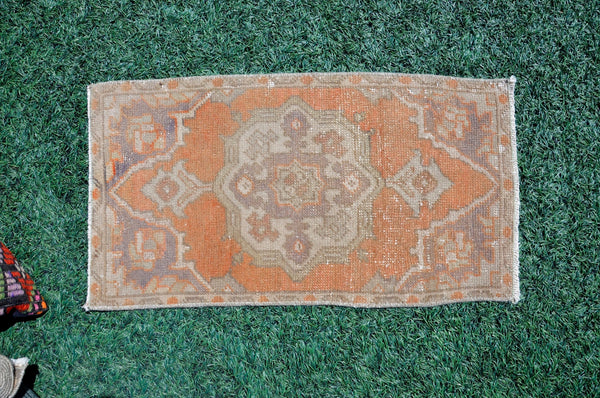 Natural Turkish Vintage small area rug doormat for home decor, bathroom rug, area oushak rug bathroom mat kitchen kilim rug, rug 2.8X1.5, 665517