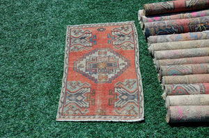Turkish Handmade Vintage small area rug doormat for home decor, bathroom rug, area oushak rug bathroom mat kitchen kilim rug, rug 2.11X1.6, 665535