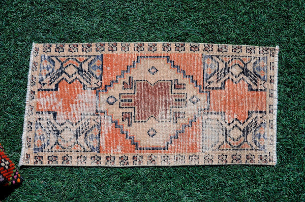 Turkish Handmade Vintage small area rug doormat for home decor, bathroom rug, area oushak rug bathroom mat kitchen kilim rug, rug 2.11X1.6, 665551