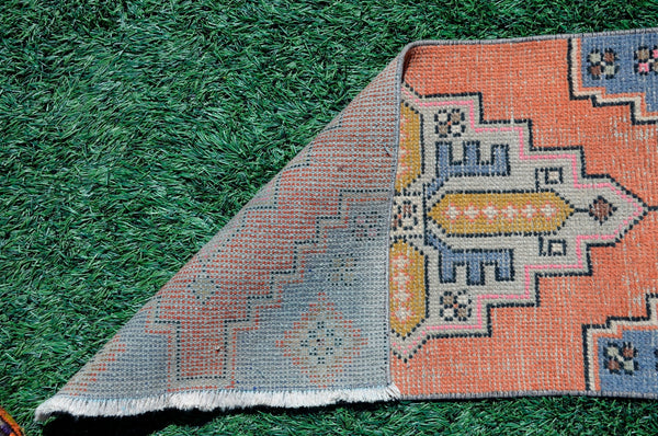 Unique Turkish Vintage small area rug doormat for home decor, bathroom rug, area oushak rug bathroom mat kitchen rug kilim rug, rug 2.10X1.5, 665557