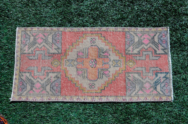 Unique Turkish Vintage small area rug doormat for home decor, bathroom rug, area oushak rug bathroom mat kitchen rug kilim rug, rug 2.10X1.5, 665570