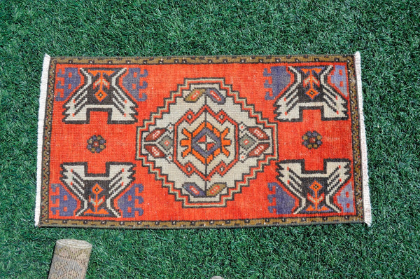 Handmade Turkish Vintage small area rug doormat for home decor, bathroom rug, area oushak rug bathroom mat kitchen kilim rug, rug 2.11x1.7, 665636