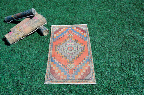 Unique Turkish Vintage small area rug doormat for home decor, bathroom rug, area oushak rug bathroom mat kitchen rug kilim rug, rug 3.1x1.7, 665609