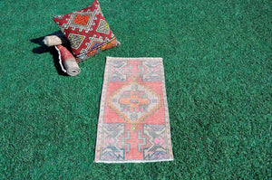 Unique Turkish Vintage small area rug doormat for home decor, bathroom rug, area oushak rug bathroom mat kitchen rug kilim rug, rug 2.10X1.5, 665570