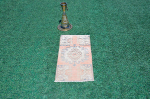 Handmade Turkish Vintage small area rug doormat for home decor, bathroom rug, area oushak rug bathroom mat kitchen kilim rug, rug 3x1.6, 665504