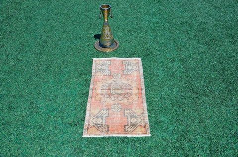 Unique Turkish Vintage small area rug doormat for home decor, bathroom rug, area oushak rug bathroom mat kitchen rug kilim rug, rug 3X1.7, 665495