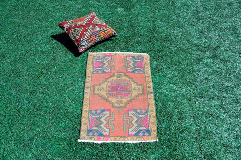 Natural Turkish Vintage small area rug doormat for home decor, bathroom rug, area oushak rug bathroom mat kitchen kilim rug, rug 2.9X1.9, 665472