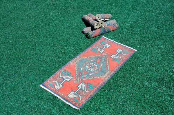 Turkish Handmade Vintage small area rug doormat for home decor, bathroom rug, area oushak rug bathroom mat kitchen kilim rug, rug 3.6x1.8, 665640