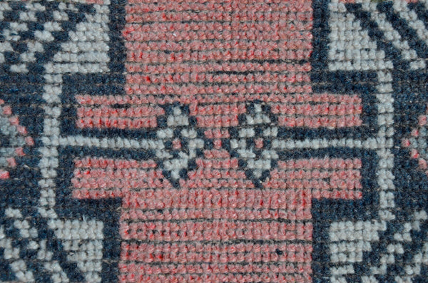 Vintage Handmade Turkish small area rug doormat for home decor, bathroom rug, area oushak rug bathroom mat kitchen kilim rug, rug 3.3x1.7, 665666