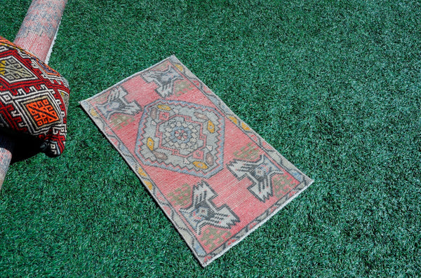 Natural Turkish Vintage small area rug doormat for home decor, bathroom rug, area oushak rug bathroom mat kitchen kilim rug, rug 2.11X1.6, 665669
