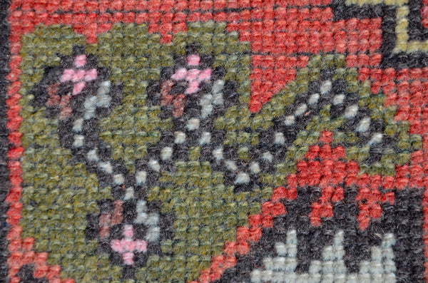 Turkish Handmade Vintage small area rug doormat for home decor, bathroom rug, area oushak rug bathroom mat kitchen kilim rug, rug 3.4X1.5, 665677