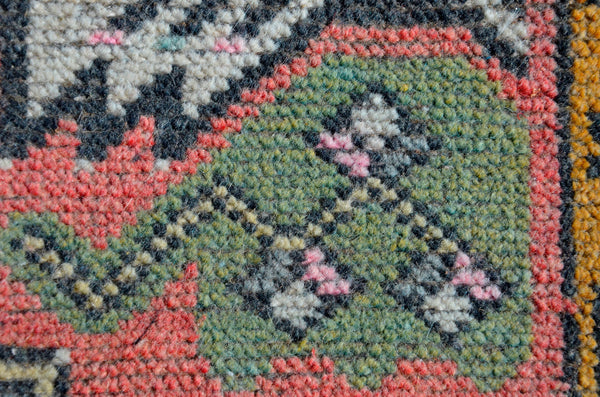 Turkish Handmade Vintage small area rug doormat for home decor, bathroom rug, area oushak rug bathroom mat kitchen kilim rug, rug 3.3X1.7, 665687