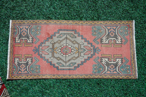 Unique Turkish Vintage small area rug doormat for home decor, bathroom rug, area oushak rug bathroom mat kitchen rug kilim rug, rug 3.6x1.7, 665690