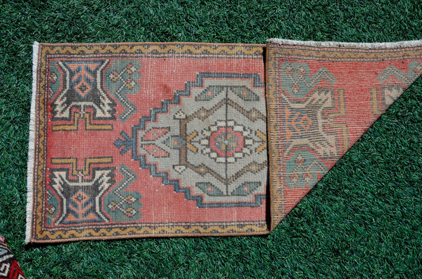Unique Turkish Vintage small area rug doormat for home decor, bathroom rug, area oushak rug bathroom mat kitchen rug kilim rug, rug 3.6x1.7, 665690