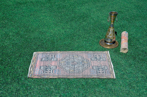 Unique Turkish Vintage small area rug doormat for home decor, bathroom rug, area oushak rug bathroom mat kitchen rug kilim rug, rug 3.1x1.8, 665695