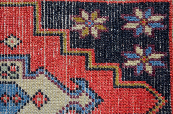Vintage Handmade Turkish small area rug doormat for home decor, bathroom rug, area oushak rug bathroom mat kitchen kilim rug, rug 3.2x1.6, 665701