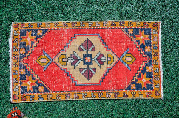 Unique Turkish Vintage small area rug doormat for home decor, bathroom rug, area oushak rug bathroom mat kitchen rug kilim rug, rug 3.3x1.9, 665710
