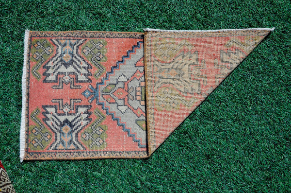 Handmade Turkish Vintage small area rug doormat for home decor, bathroom rug, area oushak rug bathroom mat kitchen kilim rug, rug 3.2x1.7, 665713