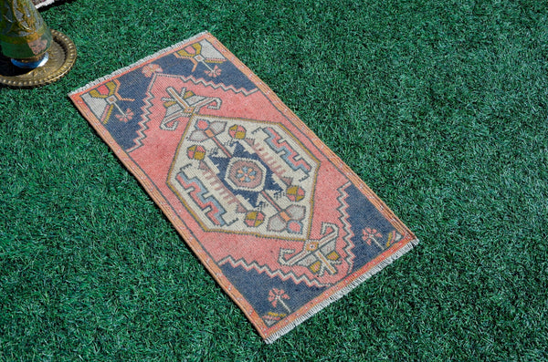Vintage Handmade Turkish small area rug doormat for home decor, bathroom rug, area oushak rug bathroom mat kitchen kilim rug, rug 3.0x1.7, 665720