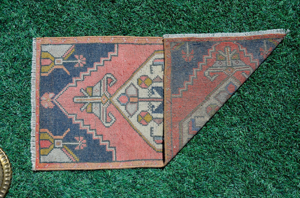Vintage Handmade Turkish small area rug doormat for home decor, bathroom rug, area oushak rug bathroom mat kitchen kilim rug, rug 3.0x1.7, 665720