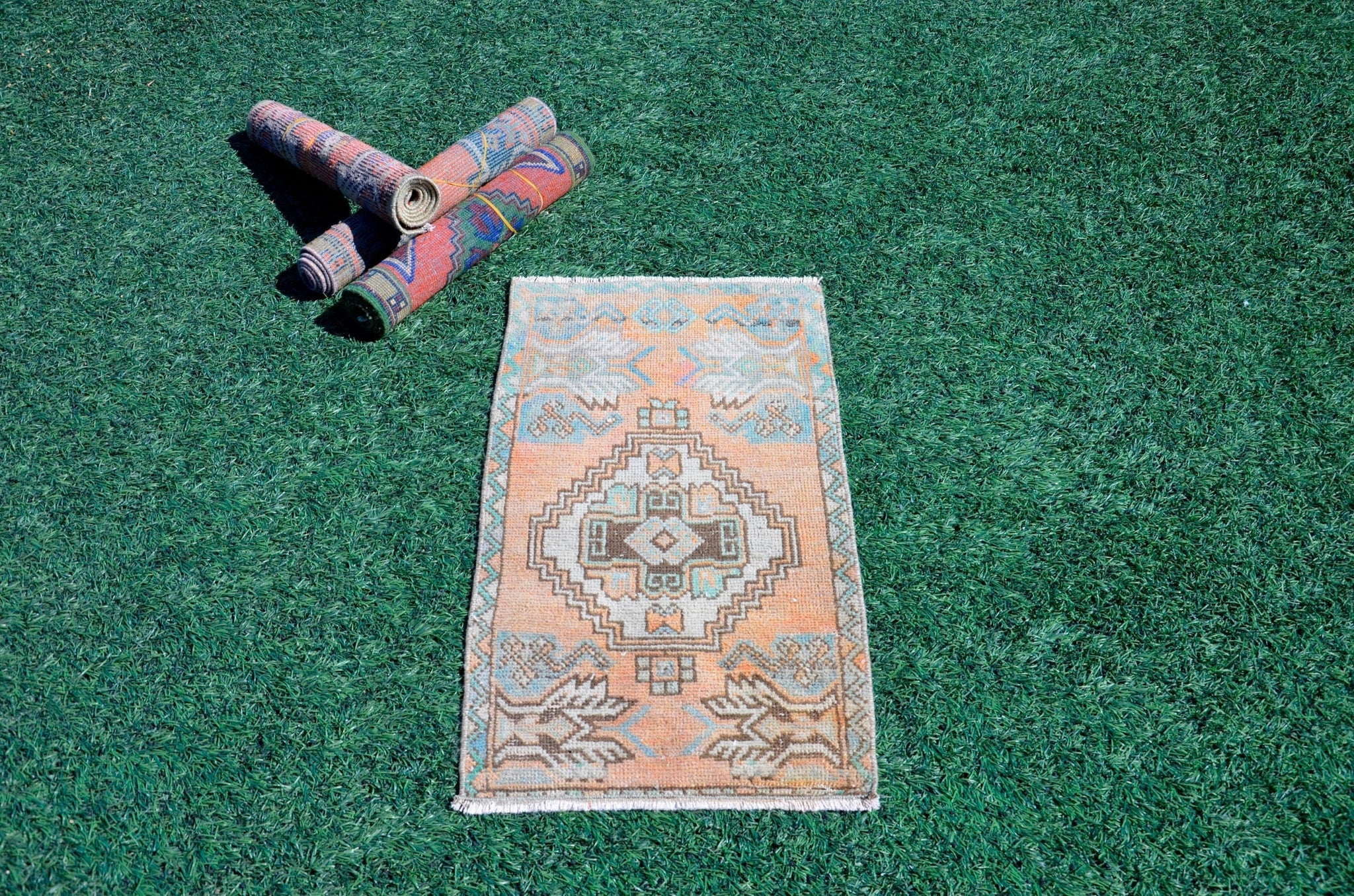 Vintage Handmade Turkish small area rug doormat for home decor, bathroom rug, area oushak rug bathroom mat kitchen kilim rug, rug 2.9x1.7, 665659