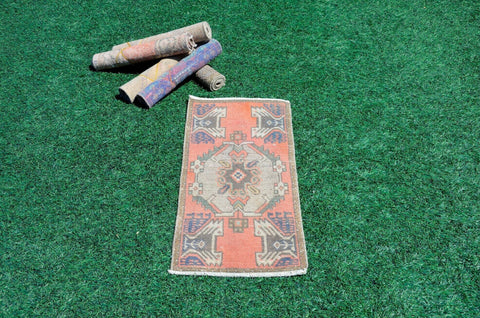 Natural Turkish Vintage small area rug doormat for home decor, bathroom rug, area oushak rug bathroom mat kitchen ru  kilim rug, rug 3X1,5, 665478