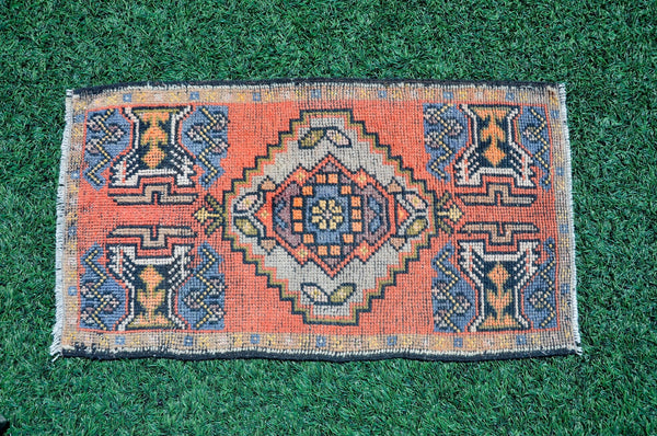 Turkish Handmade Vintage small area rug doormat for home decor, bathroom rug, area oushak rug bathroom mat kitchen kilim rug, rug 3.1X1.8, 665529