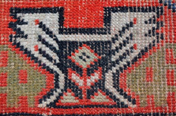 Natural Turkish Vintage small area rug doormat for home decor, bathroom rug, area oushak rug bathroom mat kitchen kilim rug, rug 3.2X1.6, 665633
