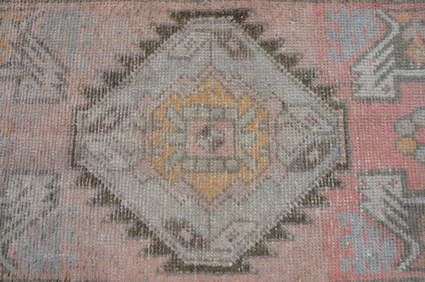 Turkish Handmade Vintage small area rug doormat for home decor, bathroom rug, area oushak rug bathroom mat kitchen kilim rug, rug 3.1X1.7, 665509