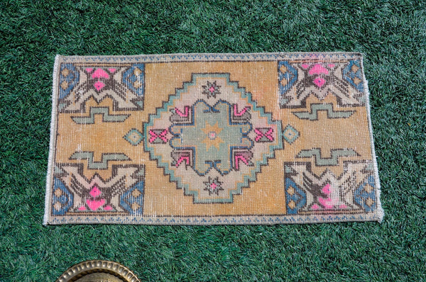 Natural Turkish Vintage small area rug doormat for home decor, bathroom rug, area oushak rug bathroom mat kitchen kilim rug, rug 2.9X1.7, 665511