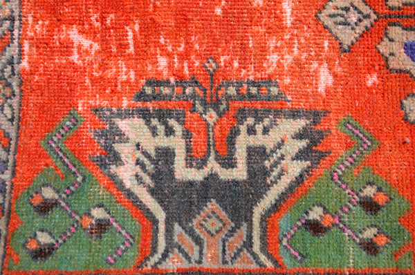 Vintage Handmade Turkish small area rug doormat for home decor, bathroom rug, area oushak rug bathroom mat kitchen kilim rug, rug 3.7X1.8, 665518